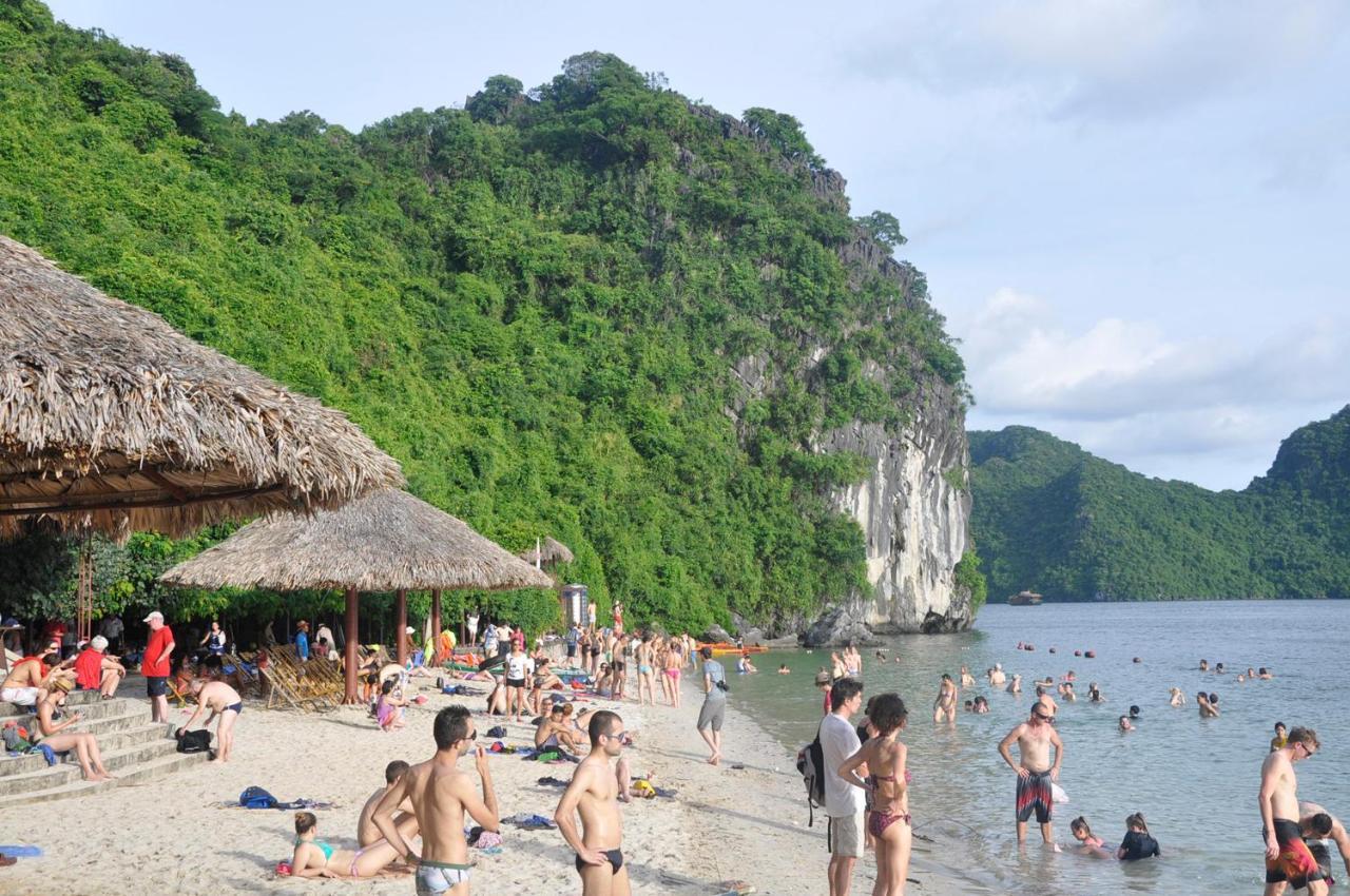 Charm Boutique Cruise Hotel Ha Long Exterior photo